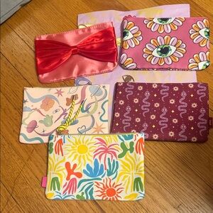 Ipsy Monthly Subscription Zippered Floral & Patterned set of 5 2025-2025 NWOT
